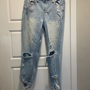 "Cello Jeans Women's Size 9 Distressed Denim"